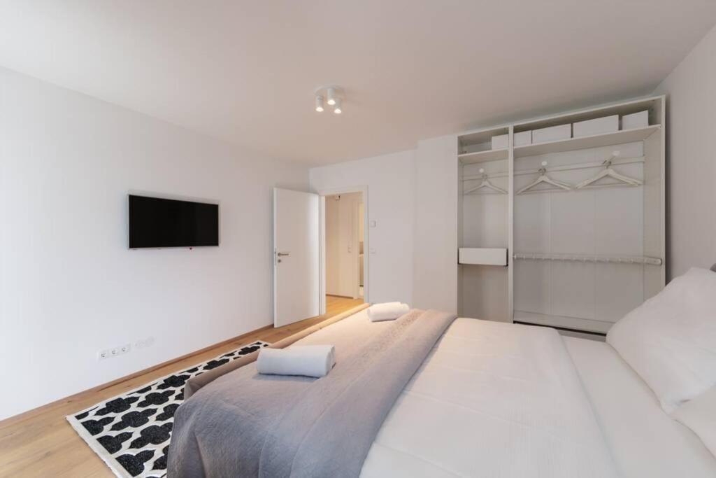 Vienna City Apartments Castelligasse Экстерьер фото